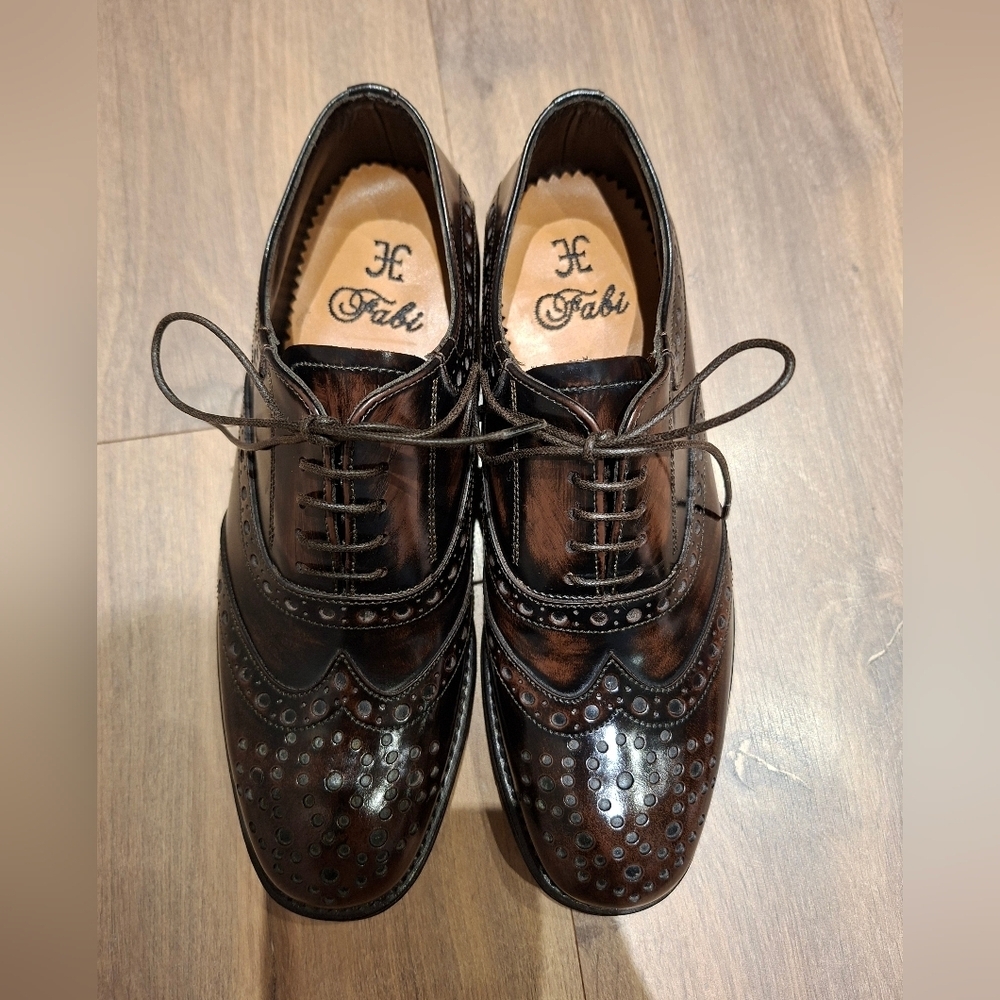 NWOT Fabi Women's Classic Brown Leather Oxfords with Broguing (Size EU 35/US 5) - Picture 4 of 9